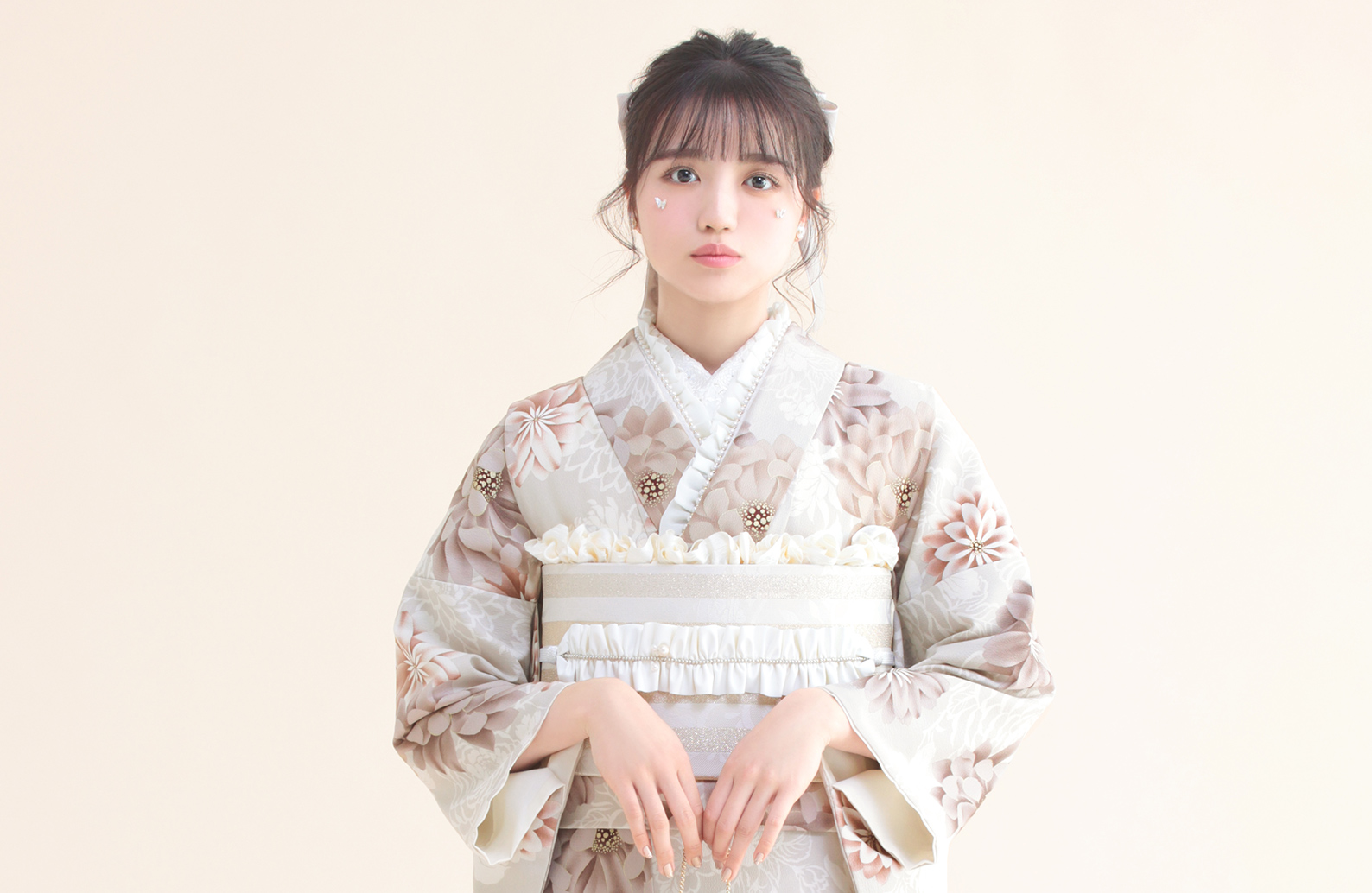 振袖 菊(ベージュ)