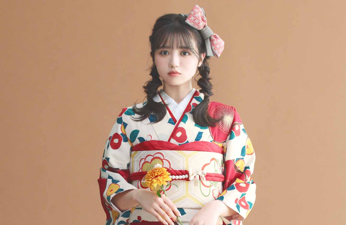 振袖 大梅に椿(赤)