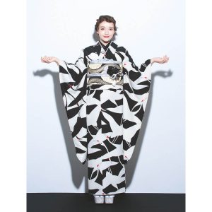 片身替りシルエット鶴・白黒(1)