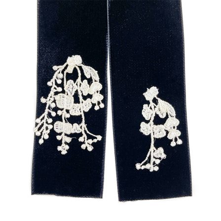 ベロアリボンクリップ 鈴蘭×黒 (2)