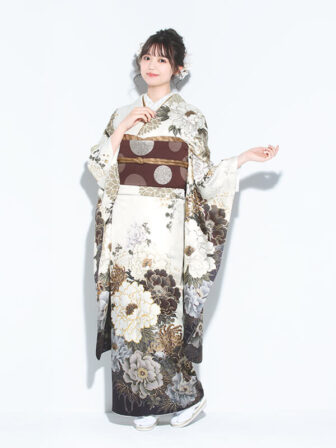 正絹振袖 白クジャク(白) 帯 ドット(ブラウン) 小物06(ブラウン) 草履&バッグ03(白) 髪飾り別売